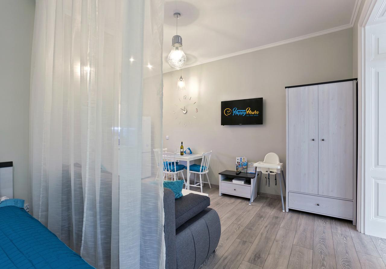 Apartment Seashell